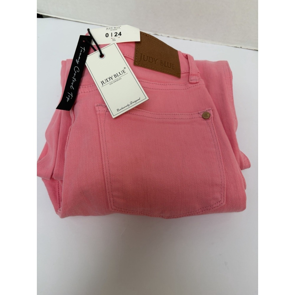 Judy Blue NWT Hi-Rise Control Top Pink Wide Leg Crop Jean Size 0/24 Style #88822